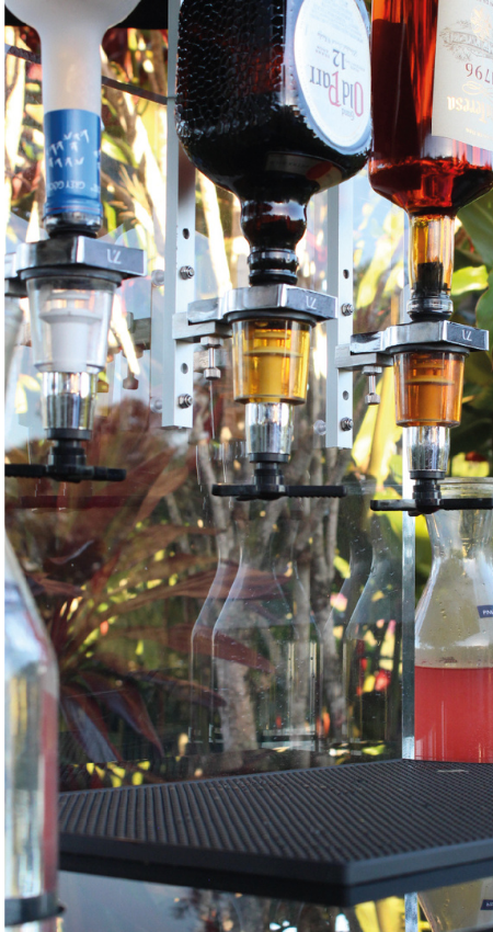 Air Bar UZfoods — botellas flotantes