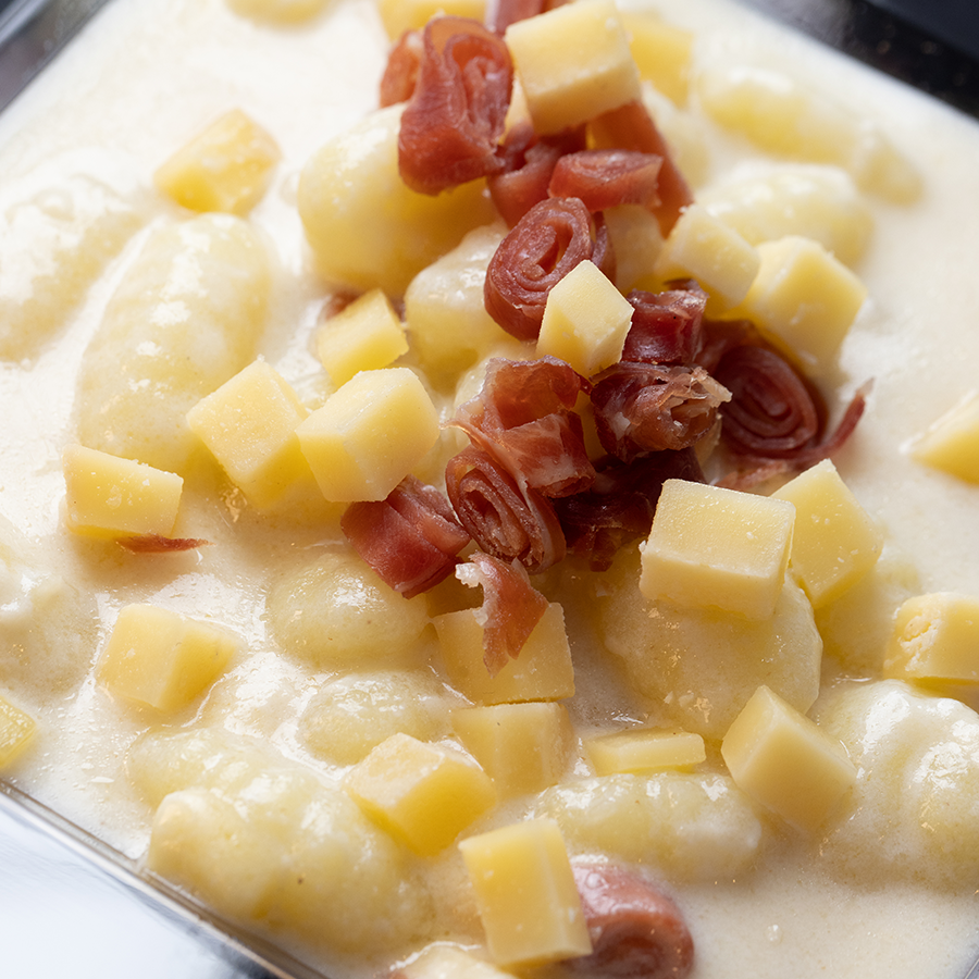 GNOCCHI, ASIAGO E PROSCIUTTO  - 