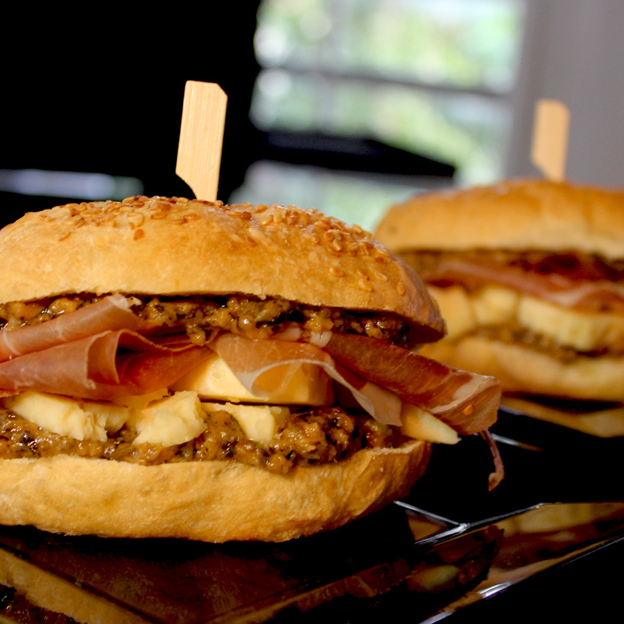 PROSCIUTTO & GRUYÈRE  - 